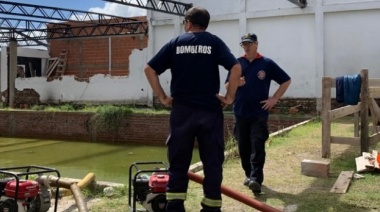 El Club Racing desagotó la pileta en obra