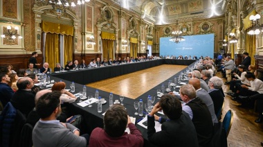 Kicillof se reunió con rectores de universidades públicas y confirmó su apoyo a la marcha del 23 de abril