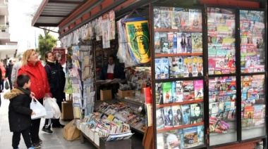 Los kioscos de diarios pueden vender artículos de librería, pasajes de micro y bebidas