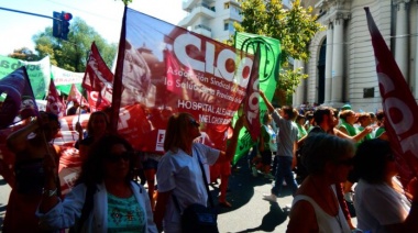 Los médicos bonaerenses irán a la Justicia contra la restitución del Impuesto a las Ganancias