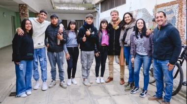 Wesner visitó la Escuela Secundaria N° 18