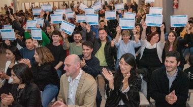 Se llevó a cabo el acto de entrega de diplomas a egresados del Programa Fines