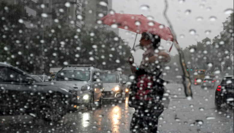 La tormenta de Santa Rosa llega con lluvias intensas y preocupa el impacto en regiones ya anegadas