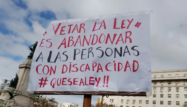 El Gobierno promulgará la ley de Discapacidad, pero por ahora no la aplicará