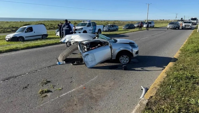 Tragedia en la ruta 11: un nene de 2 años murió tras un violento choque