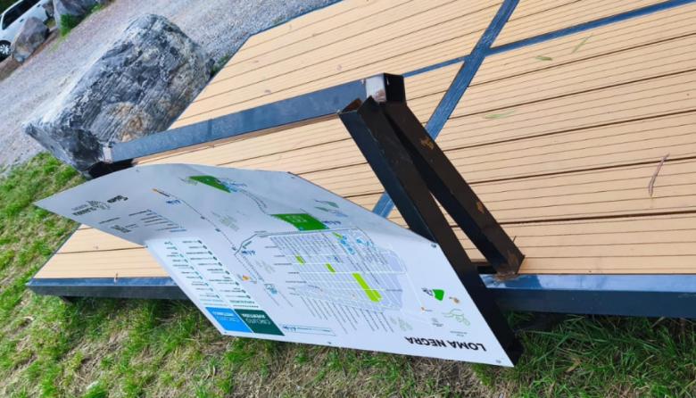Vandalizaron el mirador turístico del Cerro Luciano Fortabat