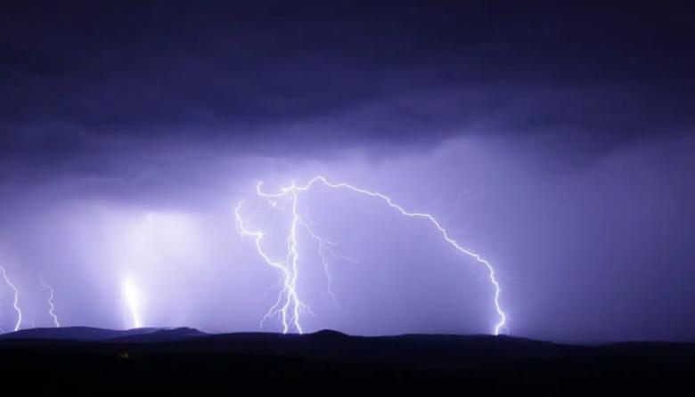 Se viene otro fin de semana pasado por agua, con alertas amarillas y naranjas por tormentas