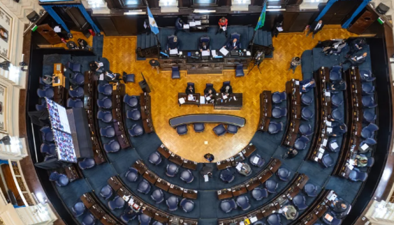 Finalmente, aprobaron la ley de endeudamiento que reclamaba Kicillof