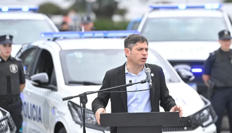 Kicillof cruzó a Caputo y pidió que apruebe el financiamiento: "Rapidito, Toto"