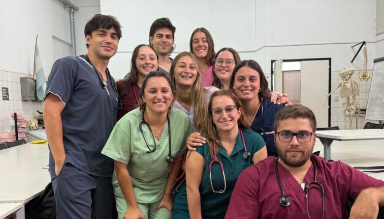 Son 17 las y los nuevos profesionales de la carrera de Medicina