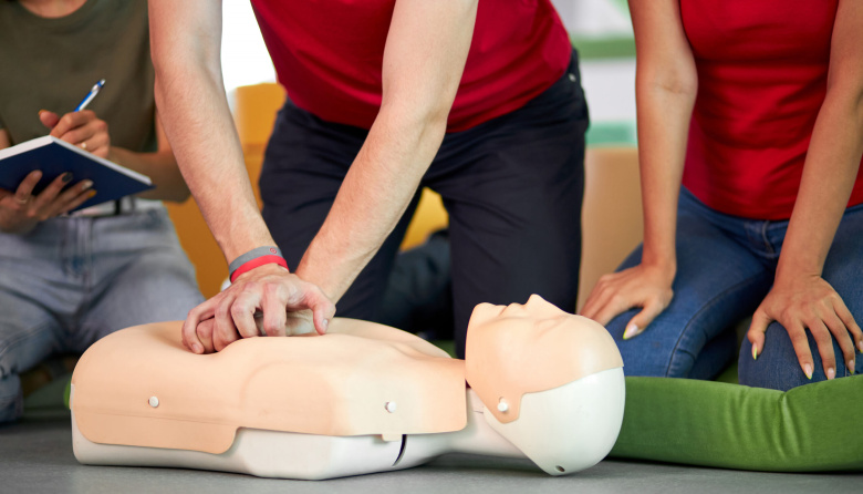 Este jueves se realizará la capacitación abierta en RCP y utilización de DEA