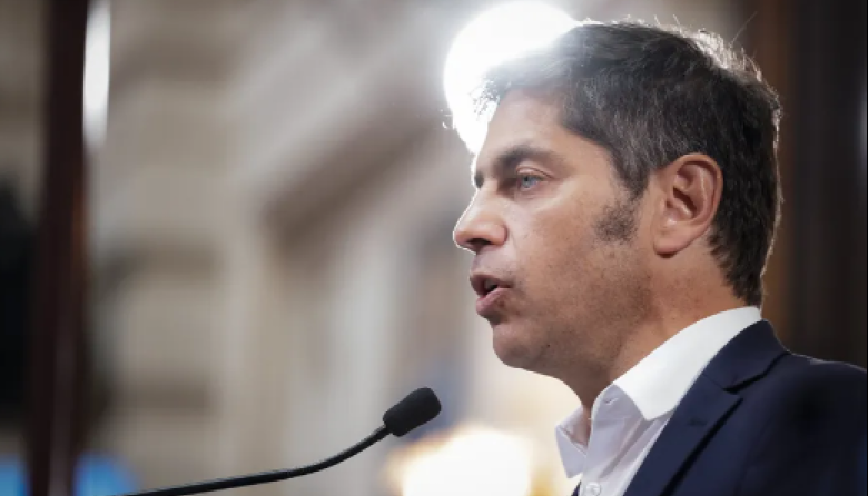 Axel Kicillof convocó a todos los intendentes a debatir sobre el plan económico de Milei