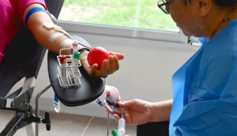 El Gobierno actualizó el sistema de donación de sangre: no más pedido de dadores de familiares