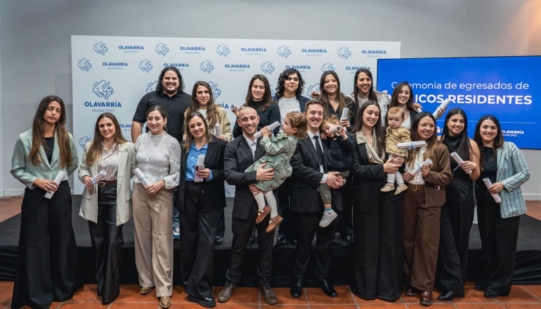 Nuevos especialistas culminaron su formación de residencia en el Hospital Municipal “Doctor Héctor Cura”