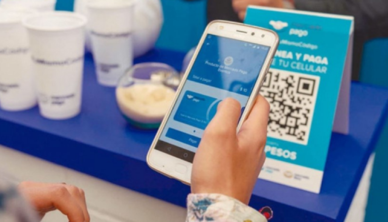 Mercado Pago enfrenta una demanda por cobrar intereses de más del 1300% anual
