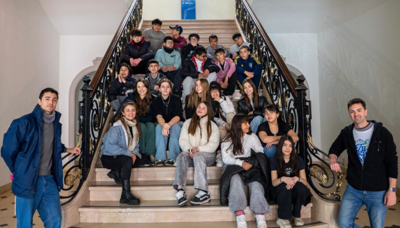 Estudiantes de la Secundaria N° 22 participaron de un recorrido turístico por la ciudad