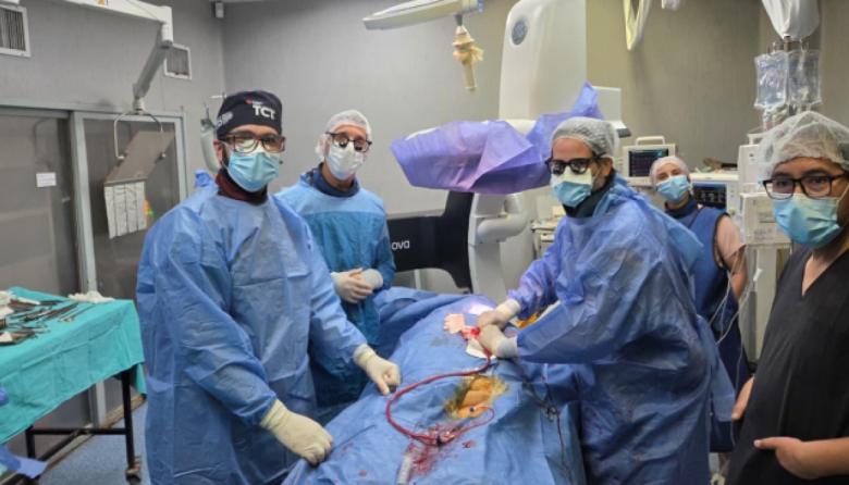 Inédita cirugía vascular evitó la amputación en un paciente del Hospital Perón de Avellaneda