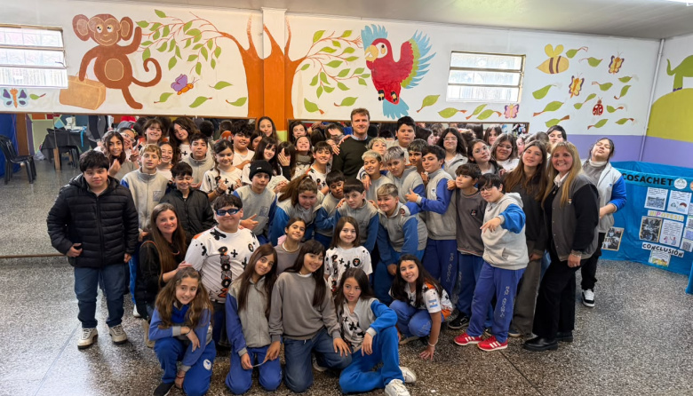 Estudiantes del Colegio San Antonio presentaron al intendente su proyecto ambiental “Ecosachet”