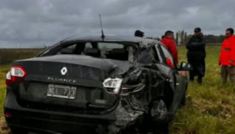 Ruta 3: un olavarriense y su hija de 5 años resultaron ilesos tras un choque entre un camión y un auto