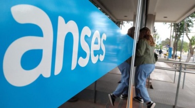 Con largas colas, comenzó la inscripción al “refuerzo alimentario”