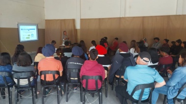 Se realizó un taller de empleabilidad en Espigas