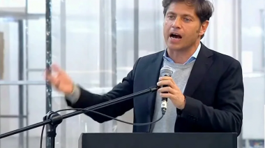 Kicillof inauguró un Polo Industrial en la cárcel de Olmos, donde los internos fabricarán los kits del Plan Qunita