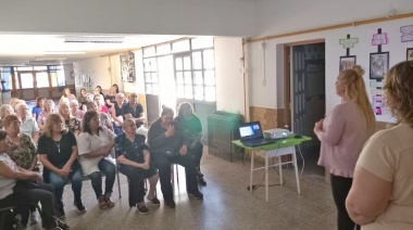 Continúan los talleres sobre nutrición y adultez
