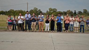 Se inauguró la obra de pavimentación en el acceso a la escuela Juan Vucetich y Cerro Fortabat