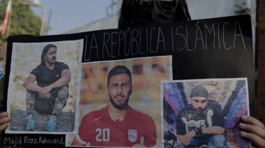 El futbolista iraní Amir Nasr Azadani evita la ejecución, pero es condenado a 26 años de cárcel por un «delito contra Dios»