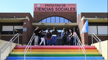 Se ofrecerá un curso de Lengua de Señas en la Facultad de Ciencias Sociales