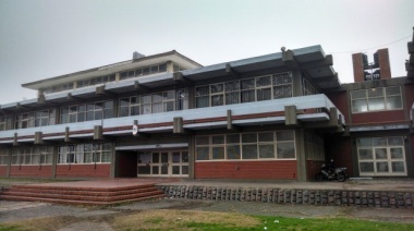 El ex colegio Nacional festejó sus 77 años