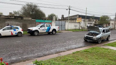 Chocaron dos automóviles en San Martín y Guisasola