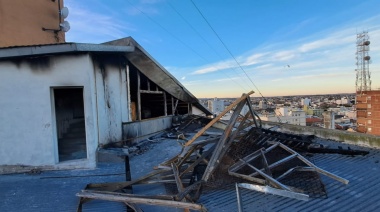 Abrieron una investigación por el incendio del sábado en un edificio céntrico