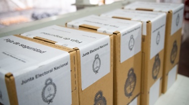 PASO: Desde temprano se puso en marcha la logística para las elecciones