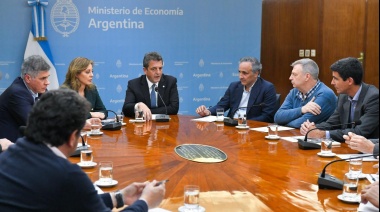 Primero terminan de subir las naftas 12,5% y después congelan el precio hasta el 31 de octubre
