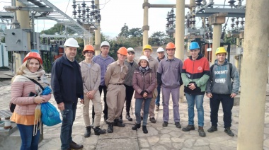 Estudiantes de la EET N° 2 visitaron la oficina técnica del Servicio Eléctrico