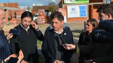 Axel Kicillof a Galli: "Si tiene algún reclamo para hacerme tiene mi WhatsApp"