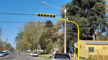 Nuevos semáforos en el cruce de avenida Colón y Junín