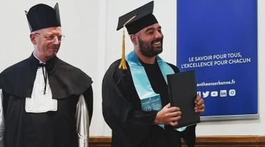 Graduado de Sociales culminó sus estudios de Maestría en Europa