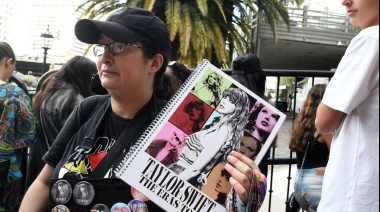 Las "Swifties" marcan presencia en la previa de la trilogía de los shows