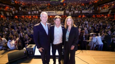 Kicillof: “Las políticas culturales se construyen en los barrios con la participación de todos y todas”