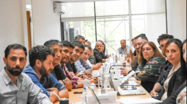 Los estatales cobrarán un aumento del 25% con los salarios de noviembre