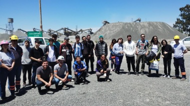 La Subsecretaría de Minería realizó la última visita educativa del año