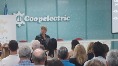 Finalizó el Ciclo de Charlas y Conferencias de Coopelectric, organizado en conjunto con la UIO y el PIO