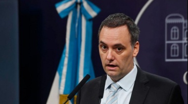 Adorni anunció el despido de 758 trabajadores
