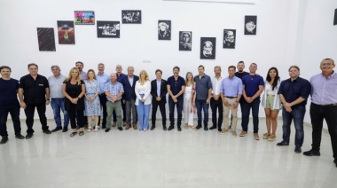 Kicillof se ruenió con intendentes y más de 200 representantes de sectores productivos