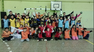 La Escuela Municipal de Handball presente en un nuevo encuentro