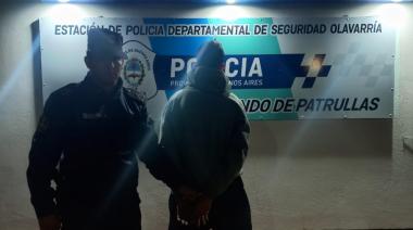 Un joven fue aprehendido luego de hacer un boquete en un galpón para llevarse una rueda