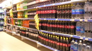 La venta de bebidas se derrumbó un 23%: La caída afecta a primeras y segundas marcas por igual