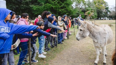 El intendente y la ministra de Ambiente de la Provincia presentaron el Polo Educativo y Recreativo La Máxima